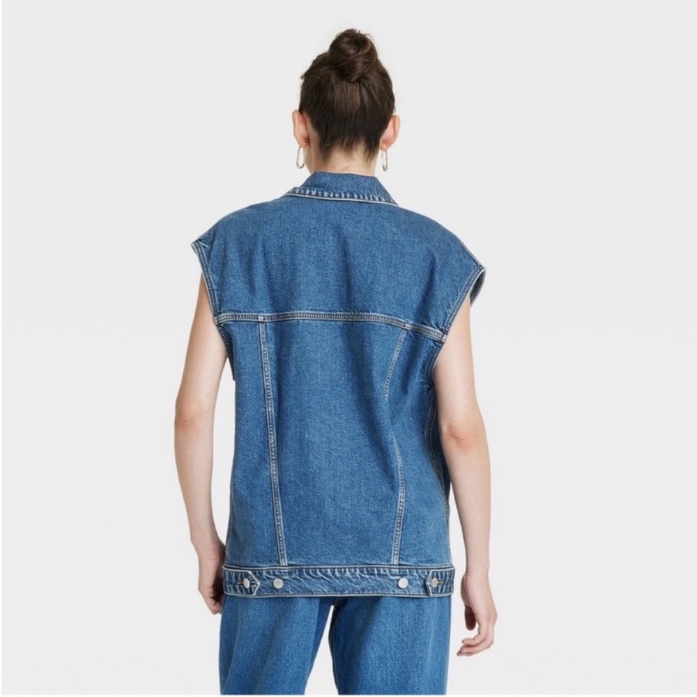 Universal Thread Classic Blue Vest - Picture 2 of 10